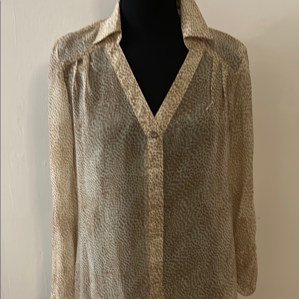 Have Tan Cream Buttoned Notched Collar Blouse